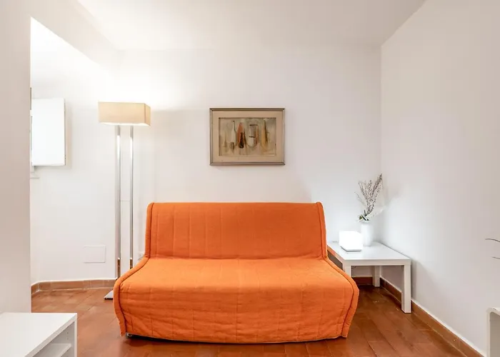 Guesthost - Torre Dei Giudi Apartments